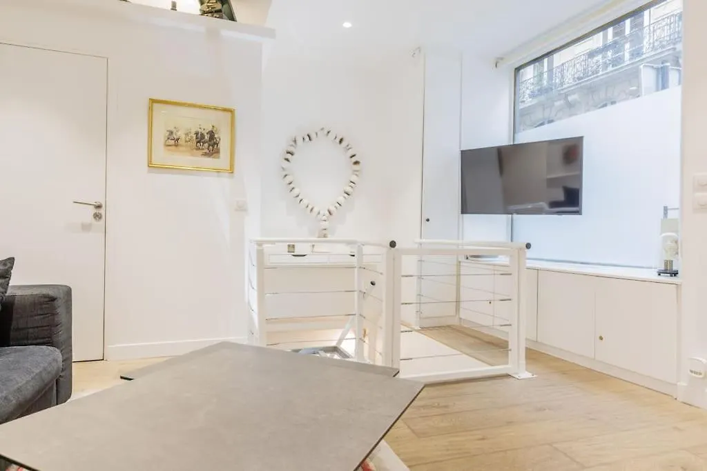 Appartamento N Sublime Avec Sauna Dans Le 17e *